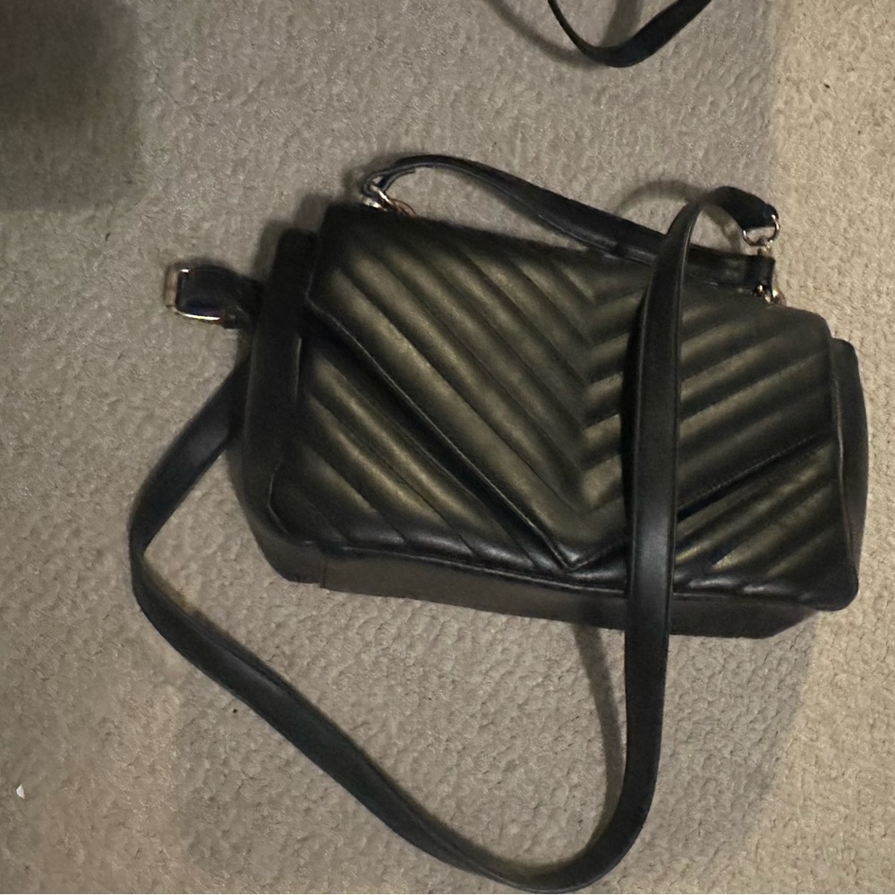 Daisy Rose Elegant Black Quilted Shoulder Bag